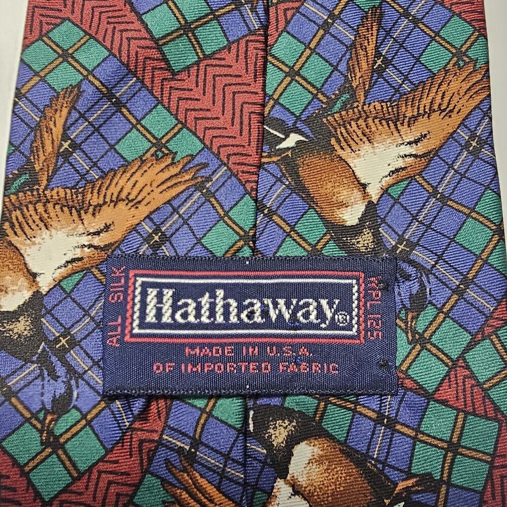 Vintage Hathaway Duck Tie 100% Silk Made in the USA Mallard Ducks - Picture 3 of 3